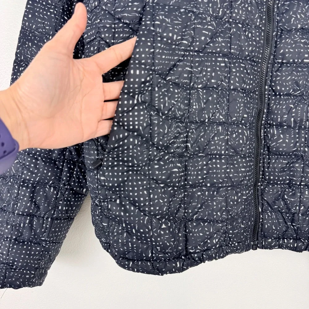The‎ North Face Thermoball Eco Jacket Mens M Navy White Pattern Full Zip Pockets